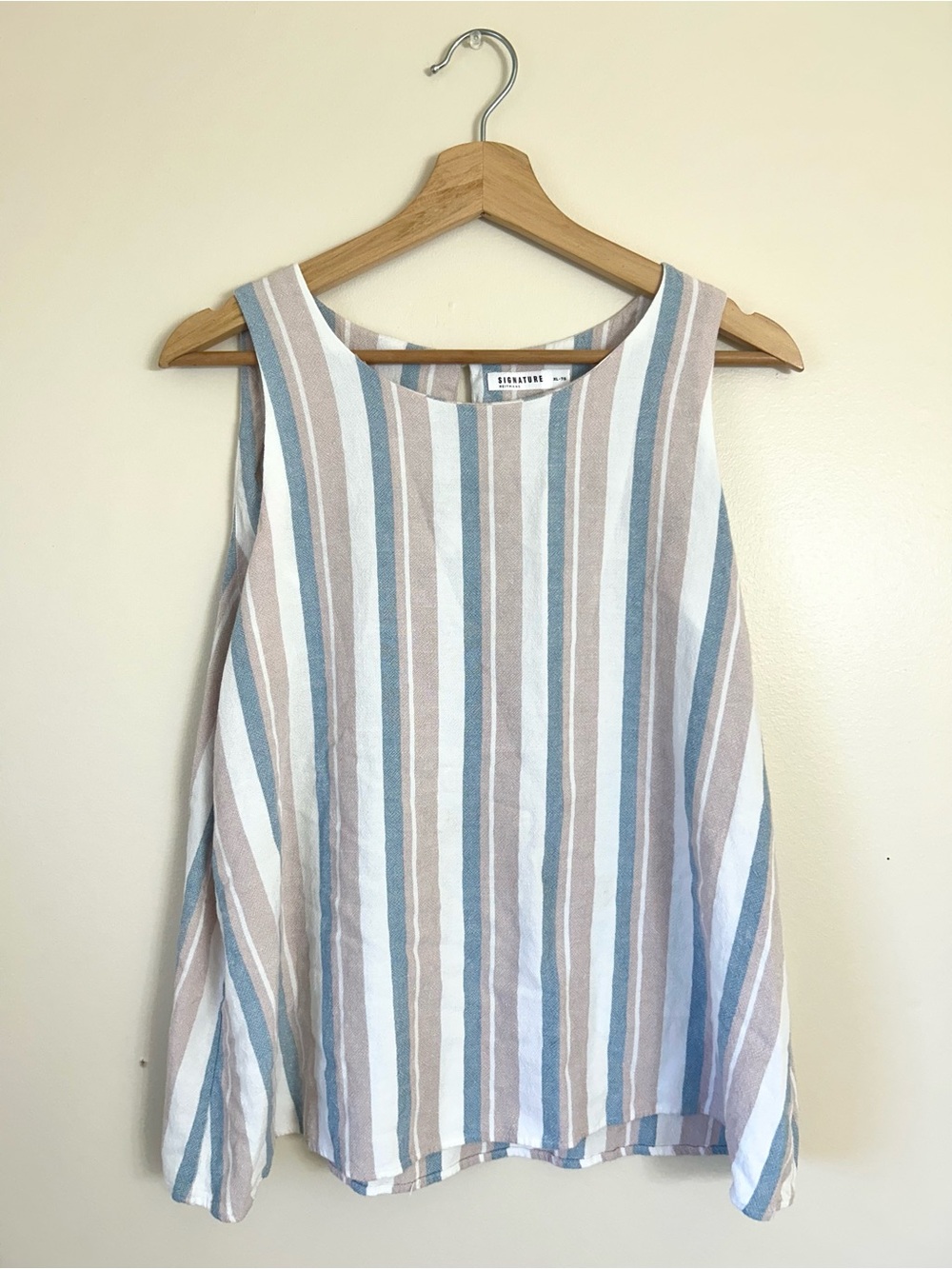 Reitmans Signature Striped A-Line Flowy Scoop Neck Tank Top - Blue, White, Taupe